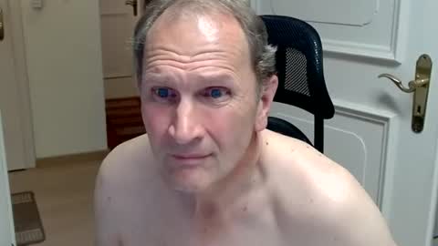 Fabian online show from July 13, 2026, 7:49 pm