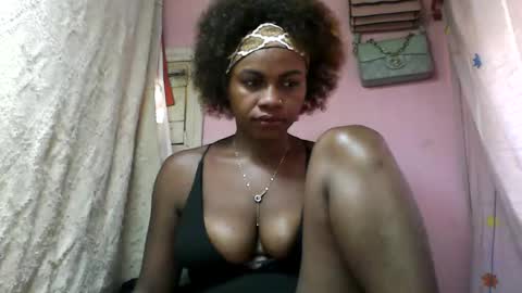 Fabriola9794 online show from March 16, 2026, 5:44 am