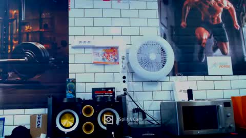 fabxxxl online show from March 6, 2025, 7:57 am