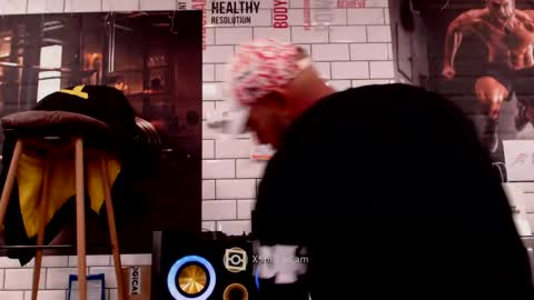 fabxxxl online show from March 11, 2025, 7:58 am