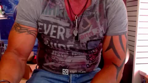 fabxxxl online show from April 23, 2026, 12:29 pm