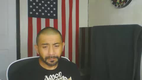 Snapshot of faded805 chatting on April 22, 2026, 8:28 am Mark online show from April 22, 2026, 8:28 am