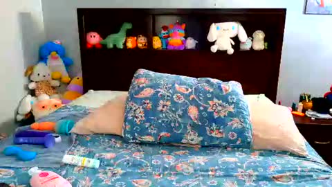 Faekitten97 online show from April 27, 2026, 12:52 am