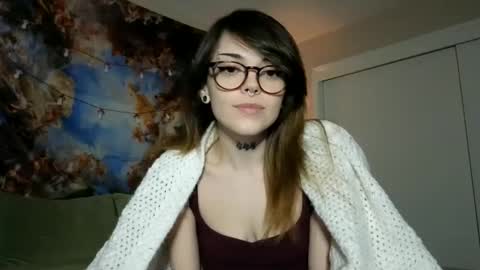 Faerie 3 online show from February 6, 2025, 4:21 am