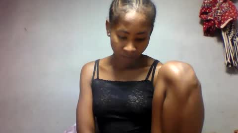 faiqua95 online show from April 10, 2026, 9:58 am