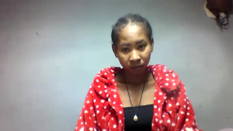 faiqua95 online show from April 26, 2026, 1:47 am