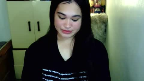 call me shanaia online show from April 23, 2026, 7:49 pm