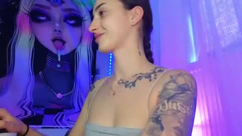 Marrie online show from July 11, 2026, 4:32 pm