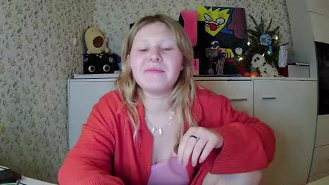 Snapshot of fairydreams_ chatting on December 27, 2024, 2:01 pm Arisha online show from December 27, 2024, 2:01 pm