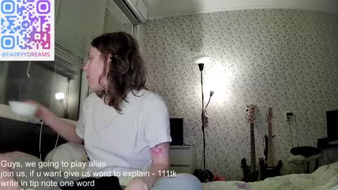 Snapshot of fairydreams_ chatting on January 30, 2025, 9:47 pm Arisha online show from January 30, 2025, 9:47 pm