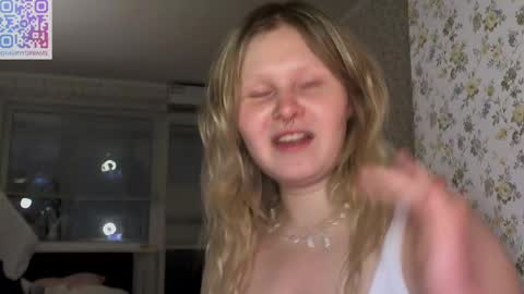 Snapshot of fairydreams_ chatting on February 11, 2025, 9:46 pm Arisha online show from February 11, 2025, 9:46 pm