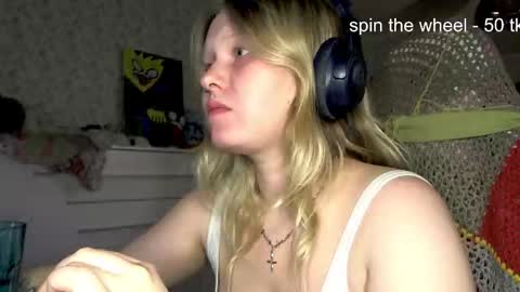 Snapshot of fairydreams_ chatting on October 20, 2025, 9:26 pm Arisha online show from October 20, 2025, 9:26 pm