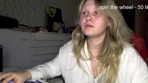 Snapshot of fairydreams_ chatting on October 25, 2025, 5:30 pm Arisha online show from October 25, 2025, 5:30 pm