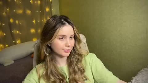 Snapshot of fairyilona chatting on January 10, 2025, 12:04 pm Ilona online show from January 10, 2025, 12:04 pm