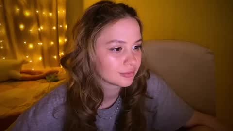 Snapshot of fairyilona chatting on February 21, 2025, 7:10 pm Ilona online show from February 21, 2025, 7:10 pm