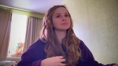 Snapshot of fairyilona chatting on February 23, 2025, 7:22 am Ilona online show from February 23, 2025, 7:22 am