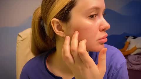 Snapshot of fairyilona chatting on September 29, 2025, 7:46 am Ilona online show from September 29, 2025, 7:46 am