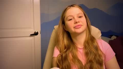 Snapshot of fairyilona chatting on October 20, 2025, 7:20 am Ilona online show from October 20, 2025, 7:20 am