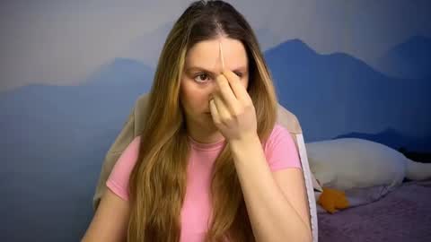 Ilona online show from February 13, 2026, 8:10 am