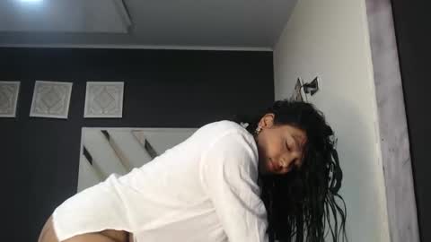 Snapshot of fairylatin chatting on April 17, 2026, 8:56 pm fairylatin online show from April 17, 2026, 8:56 pm