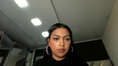 Snapshot of fairylatin chatting on June 5, 2026, 9:09 pm fairylatin online show from June 5, 2026, 9:09 pm