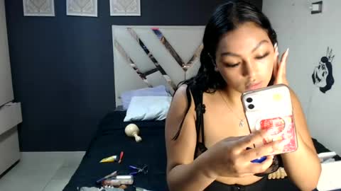 Snapshot of fairylatin chatting on June 16, 2026, 3:03 pm fairylatin online show from June 16, 2026, 3:03 pm