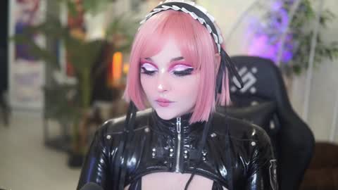 faith_chan online show from December 10, 2024, 1:00 am