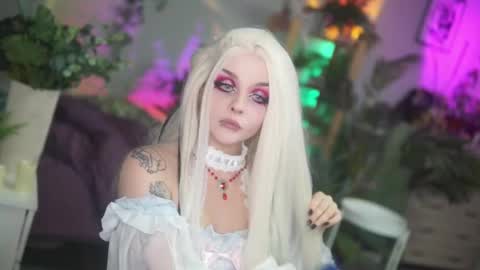 faith_chan online show from November 25, 2025, 4:23 am