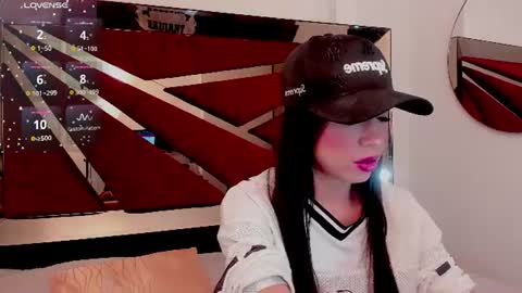 Snapshot of faloonroussel chatting on June 25, 2026, 1:16 am Faloon online show from June 25, 2026, 1:16 am