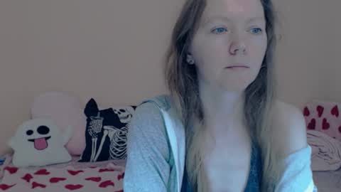 BUNNYGal online show from March 13, 2026, 4:30 am