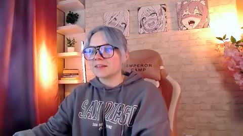 Snapshot of fancybella chatting on September 30, 2025, 2:55 pm Bella online show from September 30, 2025, 2:55 pm