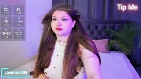 Elena online show from June 22, 2026, 12:24 pm