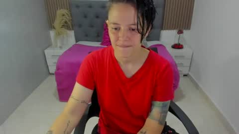Snapshot of fanny_18 chatting on June 26, 2026, 4:11 pm FANNY online show from June 26, 2026, 4:11 pm