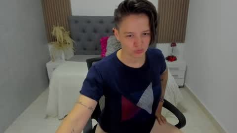 Snapshot of fanny_18 chatting on July 3, 2026, 9:10 pm FANNY online show from July 3, 2026, 9:10 pm