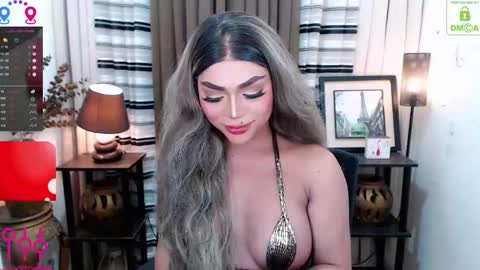 Snapshot of fantacyoflove chatting on December 19, 2025, 7:54 pm YASI online show from December 19, 2025, 7:54 pm