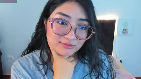 Ale online show from April 14, 2026, 7:53 pm