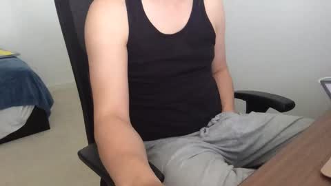 Snapshot of fantasticbake1 chatting on November 11, 2025, 1:16 am fantasticbake1 online show from November 11, 2025, 1:16 am