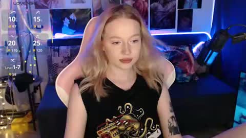 Snapshot of fantasy_lisa chatting on July 19, 2026, 12:53 pm Lisa online show from July 19, 2026, 12:53 pm