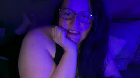 fantasygirl999 online show from January 9, 2026, 4:15 am