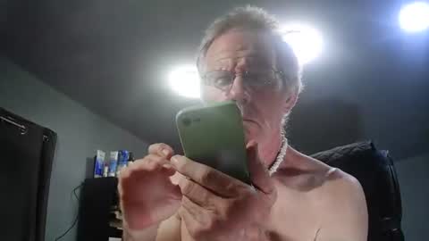 fantasyresort online show from June 28, 2026, 3:23 am