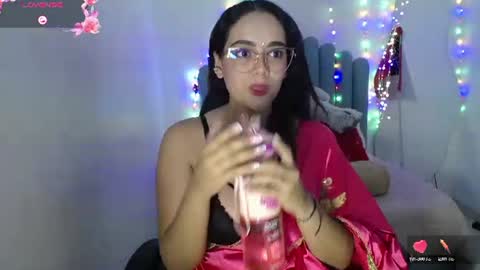 Snapshot of farah_samira chatting on July 16, 2026, 7:20 pm farah online show from July 16, 2026, 7:20 pm