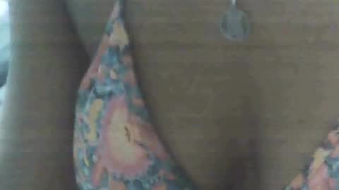 farianna_hot online show from April 28, 2026, 2:27 am