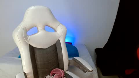Snapshot of farichell chatting on March 30, 2026, 7:15 pm fari online show from March 30, 2026, 7:15 pm