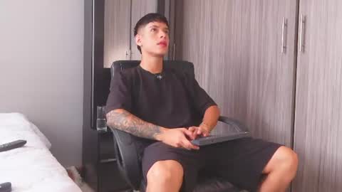 Snapshot of farid_jake_ chatting on July 12, 2026, 3:36 pm farid_jake_ online show from July 12, 2026, 3:36 pm