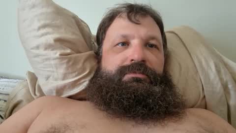 Snapshot of farm2boy chatting on March 27, 2026, 5:01 pm Farm2boy online show from March 27, 2026, 5:01 pm