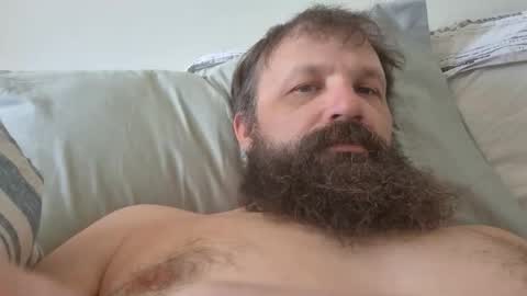 Snapshot of farm2boy chatting on April 8, 2026, 5:46 pm Farm2boy online show from April 8, 2026, 5:46 pm