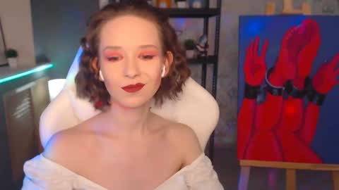 Fascinating   Eyes online show from January 1, 2025, 6:16 pm