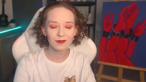 Fascinating   Eyes online show from September 16, 2025, 7:26 pm