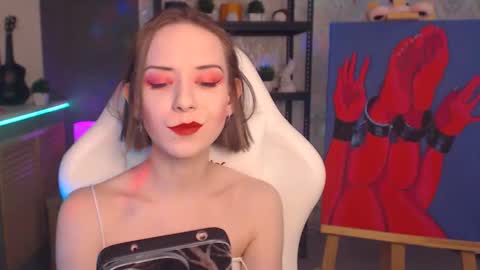 Snapshot of fascinating___eyes chatting on December 22, 2025, 8:11 am Fascinating Eyes online show from December 22, 2025, 8:11 am