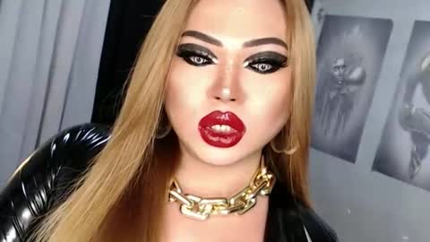 Snapshot of fascinating_ts_vana chatting on January 18, 2026, 7:39 pm vana online show from January 18, 2026, 7:39 pm